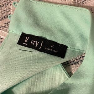 Scallop shoulder boutique dress